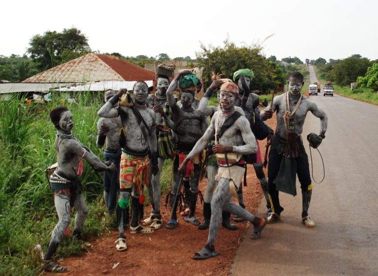 Guiné-Bissau: Sociólogo defende a inclusão da diversidade cultural no currículo escolar